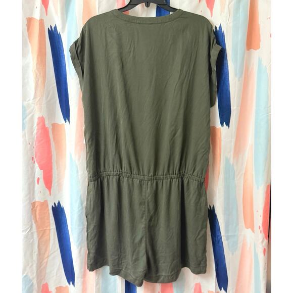 Daily Ritual Olive Green Sleeveless Crew Neck Button Front Romper 16 / 18 / 48 - Picture 4 of 9